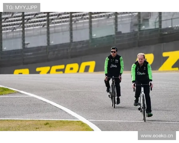 周冠宇家里车库比我家还小，但里面停的车我一辈子都买不起